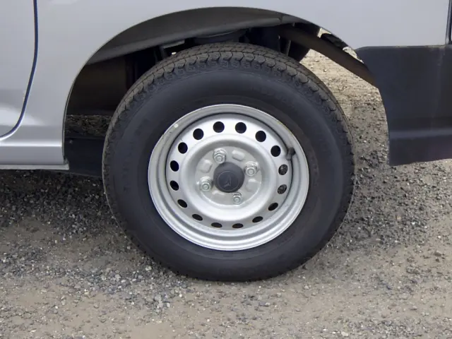 ダイハツ ハイゼットバン 3BD-S700V(2WD)の写真37