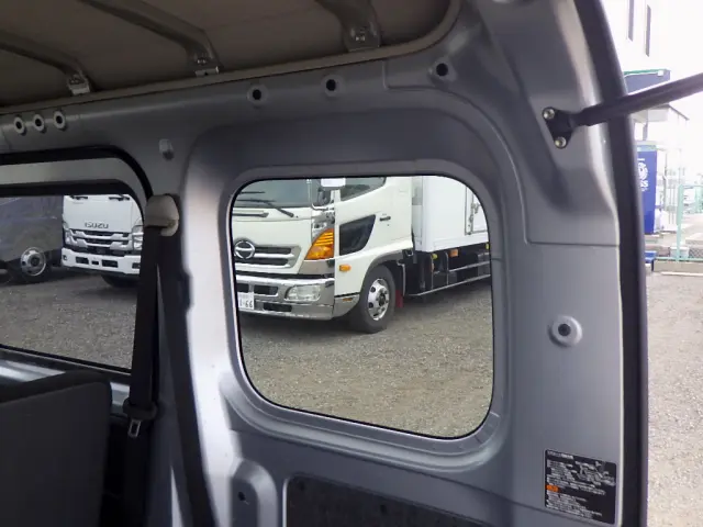 ダイハツ ハイゼットバン 3BD-S700V(2WD)の写真42