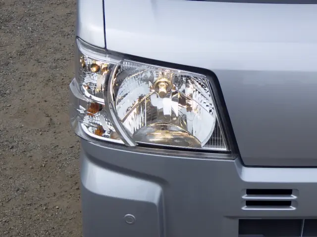 ダイハツ ハイゼットバン 3BD-S700V(2WD)の写真45