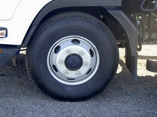 いすゞ フォワード 2PG-FRR90S2(2WD)の写真20