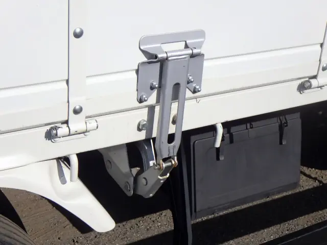 いすゞ フォワード 2PG-FRR90S2(2WD)の写真39