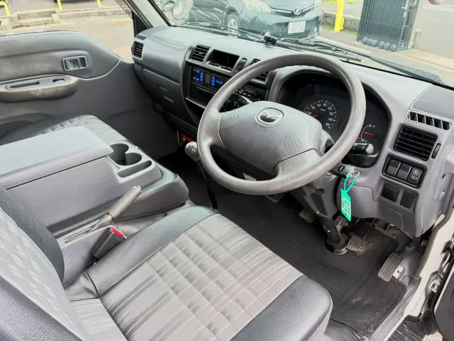 マツダ ボンゴトラック DBF-SLP2T(2WD)の写真18
