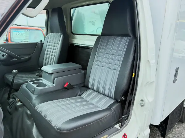 マツダ ボンゴトラック DBF-SLP2T(2WD)の写真20