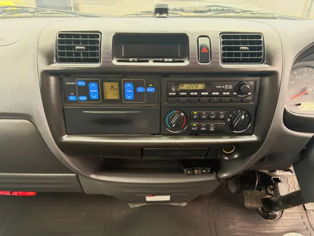 マツダ ボンゴトラック DBF-SLP2T(2WD)の写真24