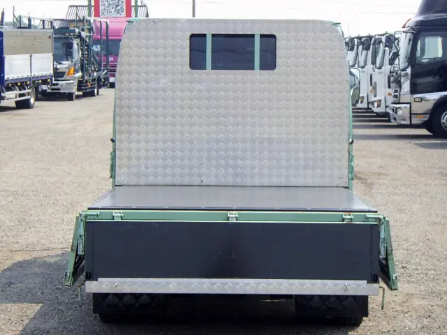 いすゞ エルフ TRG-NJR85A(2WD)の写真8