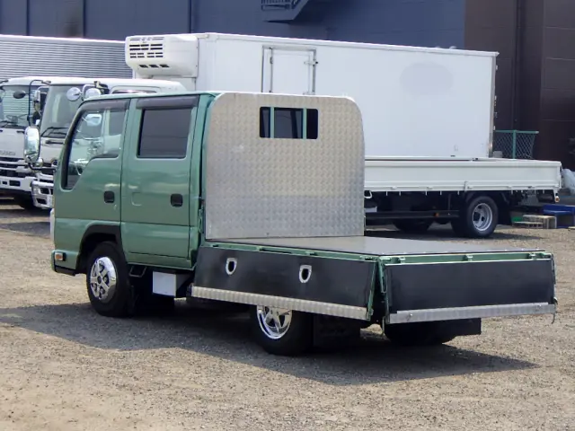いすゞ エルフ TRG-NJR85A(2WD)の写真9
