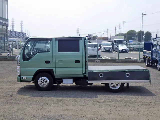 いすゞ エルフ TRG-NJR85A(2WD)の写真30