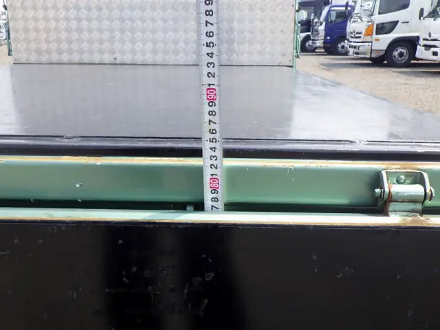 いすゞ エルフ TRG-NJR85A(2WD)の写真32