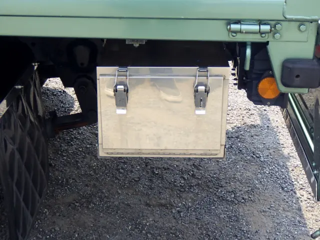 いすゞ エルフ TRG-NJR85A(2WD)の写真35