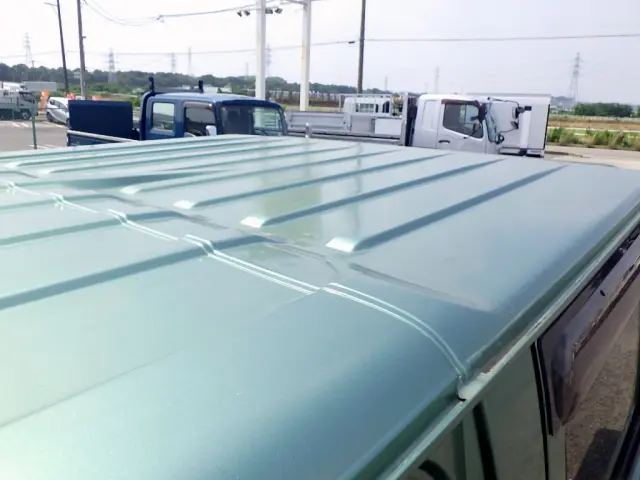 いすゞ エルフ TRG-NJR85A(2WD)の写真40