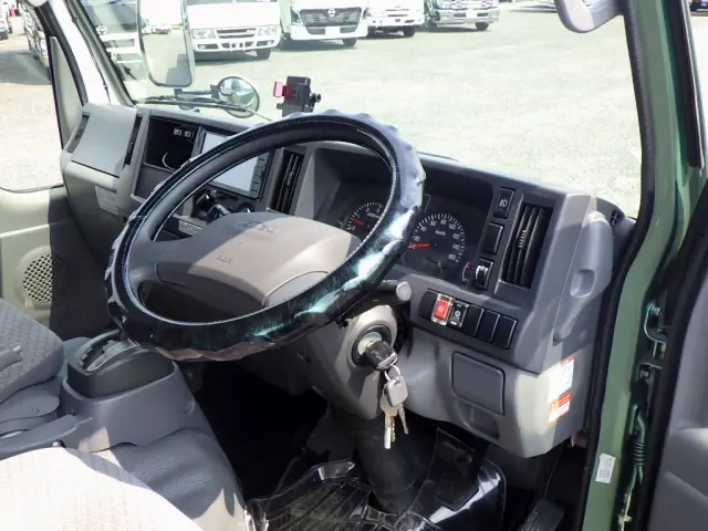 いすゞ エルフ TRG-NJR85A(2WD)の写真42