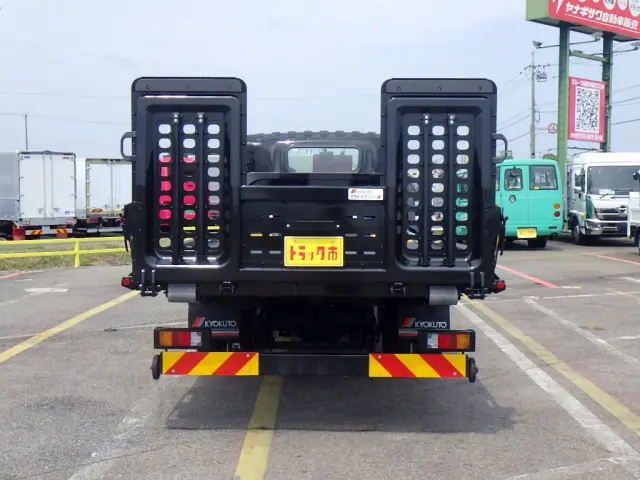 いすゞ エルフ 2PG-NPR88AM(2WD)の写真7