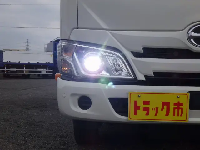 日野 デュトロ 2RG-XZC605M(2WD)の写真22