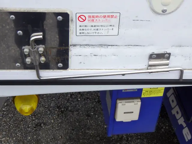 三菱 キャンター TPG-FBA50(2WD)の写真29