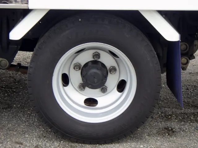 三菱 キャンター TPG-FBA50(2WD)の写真41