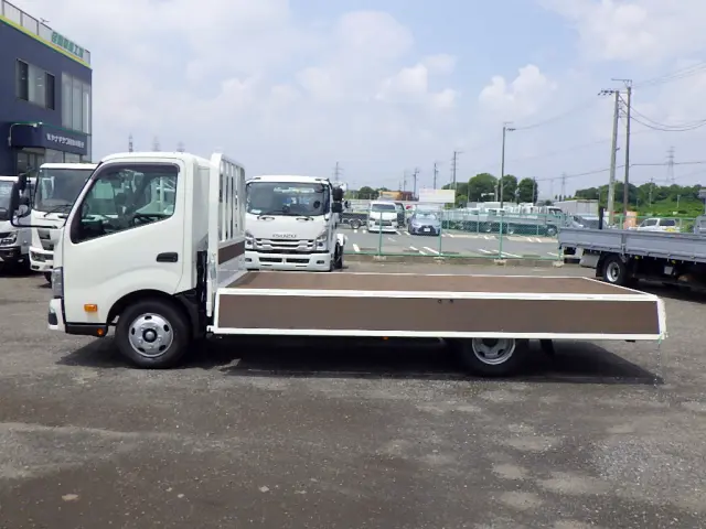 日野 デュトロ 2WG-XZU713M(2WD)の写真8