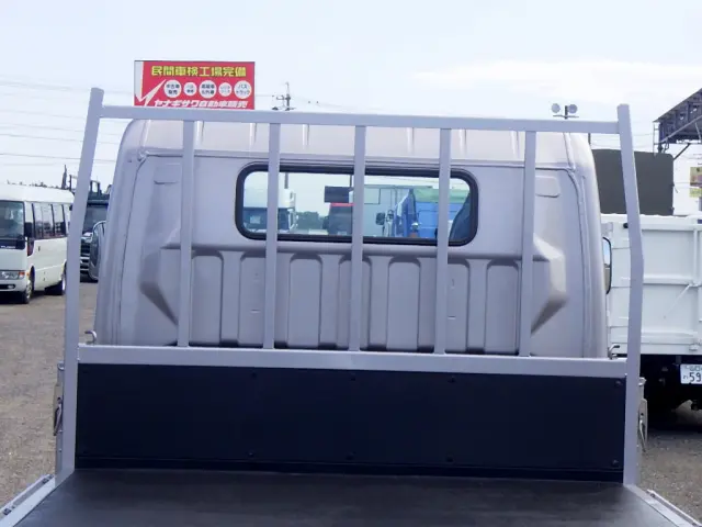 三菱 キャンター 2PG-FEB50(2WD)の写真10