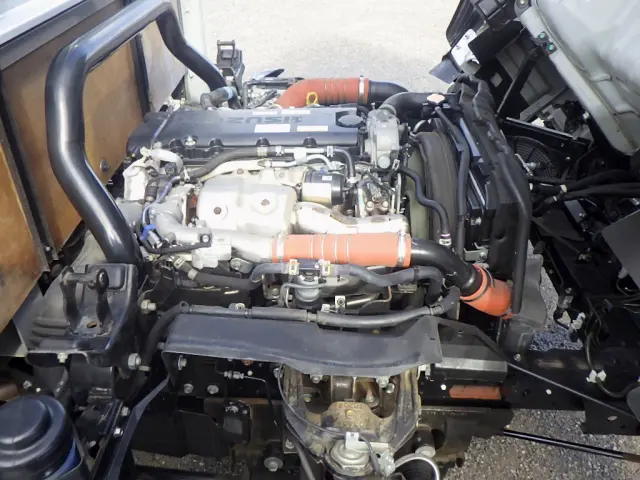 いすゞ エルフ 2RG-NNS88AN(4WD)の写真30