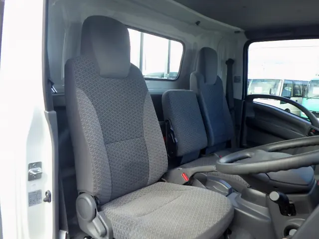いすゞ エルフ 2RG-NNS88AN(4WD)の写真45