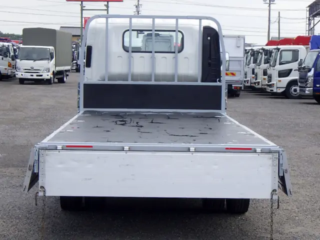 いすゞ エルフ 2PG-NPS88AR(4WD)の写真8