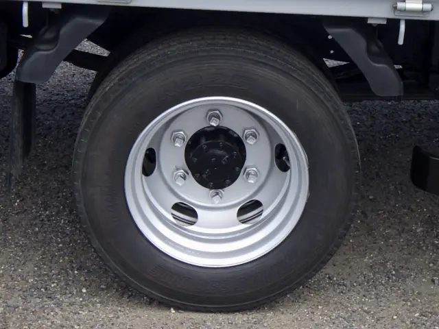 いすゞ エルフ 2PG-NPS88AR(4WD)の写真19