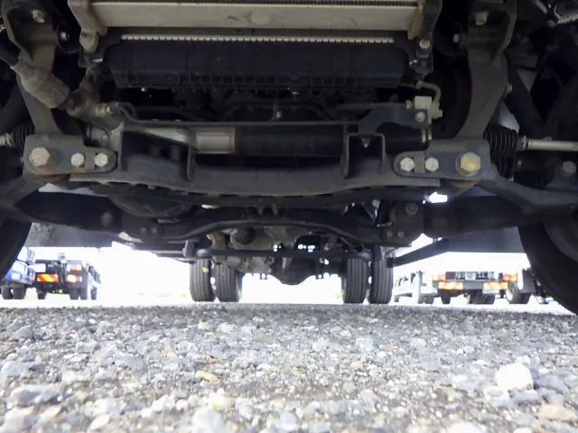 いすゞ エルフ 2PG-NPS88AR(4WD)の写真21
