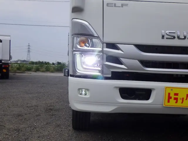 いすゞ エルフ 2PG-NPS88AR(4WD)の写真25