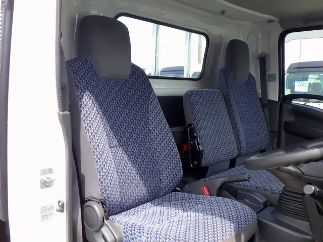 いすゞ エルフ 2PG-NPS88AR(4WD)の写真43