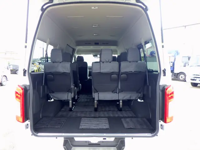 日産 キャラバン 3BF-DS4E26(2WD)の写真7