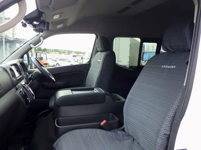 日産 キャラバン 3BF-DS4E26(2WD)の写真17