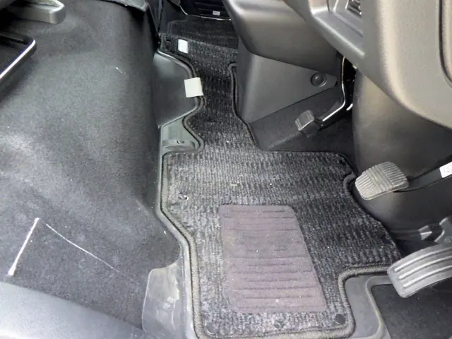 日産 キャラバン 3BF-DS4E26(2WD)の写真22