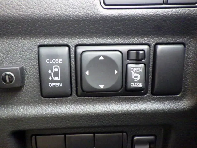 日産 キャラバン 3BF-DS4E26(2WD)の写真36