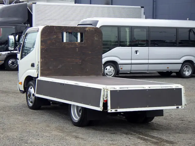 トヨタ ダイナ 2KG-XZU675(4WD)の写真25