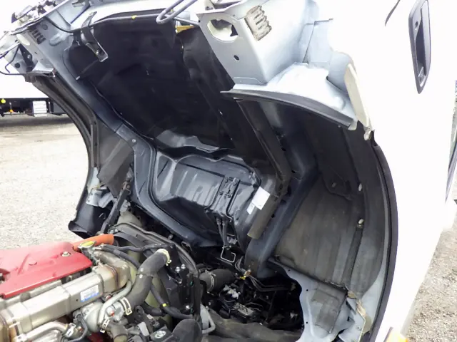 トヨタ ダイナ 2KG-XZU675(4WD)の写真38