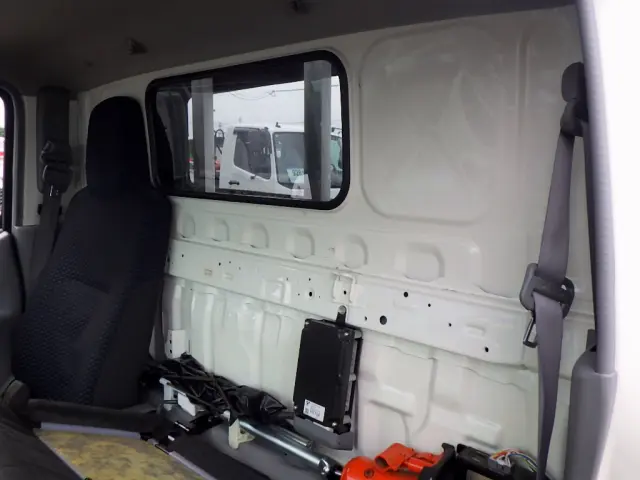 トヨタ ダイナ 2KG-XZU675(4WD)の写真48