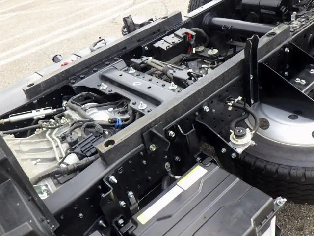 いすゞ エルフ 2RG-NKR88AT(2WD)の写真44