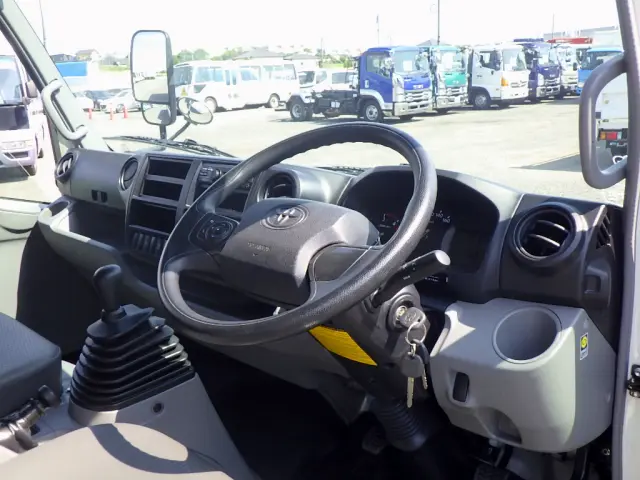 トヨタ ダイナ 2RG-XZU720(2WD)の写真41
