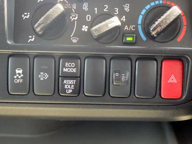 トヨタ ダイナ 2RG-XZU720(2WD)の写真48