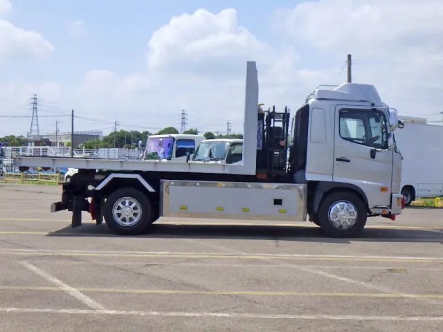 日野 レンジャー 2PG-FE2ABA(2WD)の写真5
