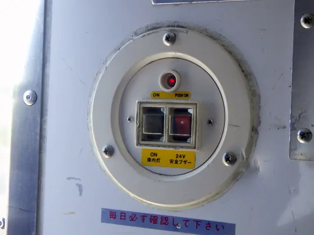 日野 デュトロ TPG-XZU712M(2WD)の写真11