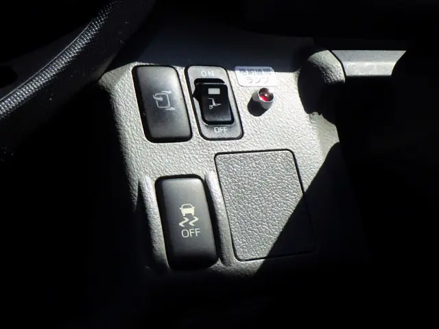 日野 デュトロ TPG-XZU712M(2WD)の写真20
