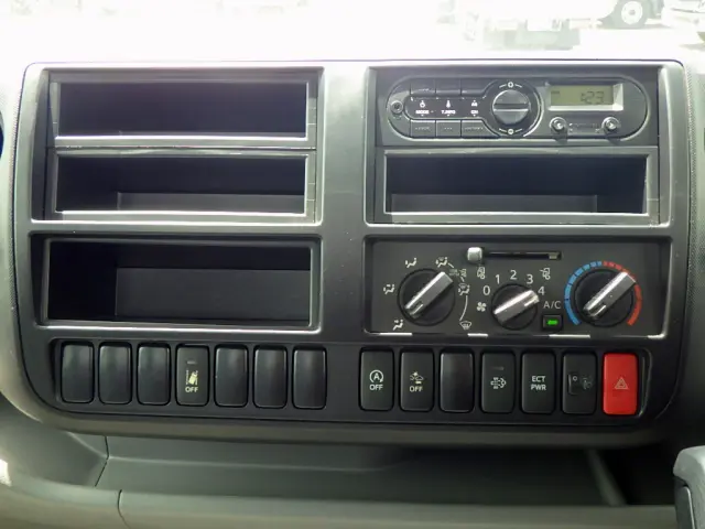 日野 デュトロ TPG-XZC710M(2WD)の写真12