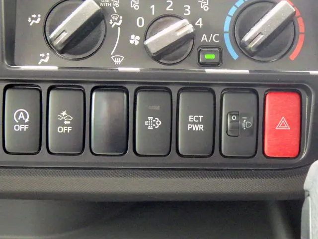 日野 デュトロ TPG-XZC710M(2WD)の写真17
