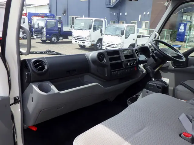 日野 デュトロ TPG-XZC710M(2WD)の写真47
