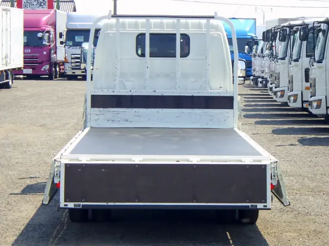 トヨタ ダイナ 2RG-XZU655(2WD)の写真7