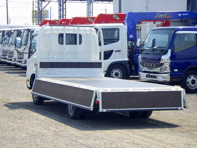 トヨタ ダイナ 2RG-XZU655(2WD)の写真40