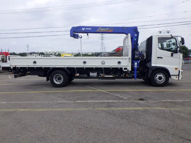 日野 レンジャー 2PG-FC2ABA(2WD)の写真5
