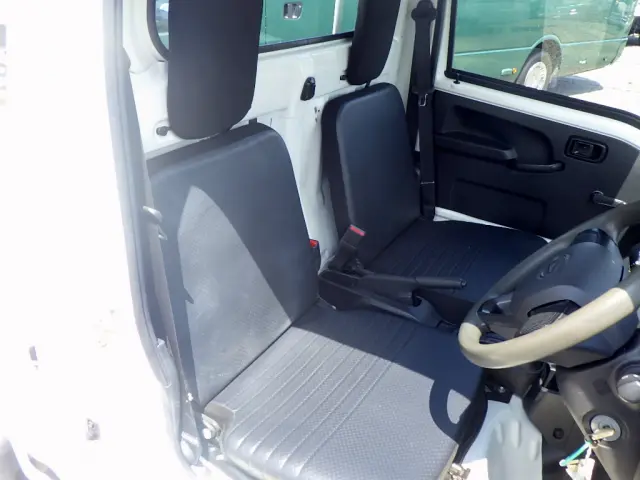 ダイハツ ハイゼットトラック 3BD-S500P(2WD)の写真44