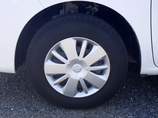 日産 バネットバン DBF-VM20(2WD)の写真18
