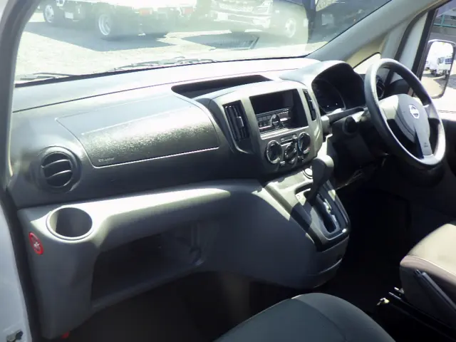 日産 バネットバン DBF-VM20(2WD)の写真45